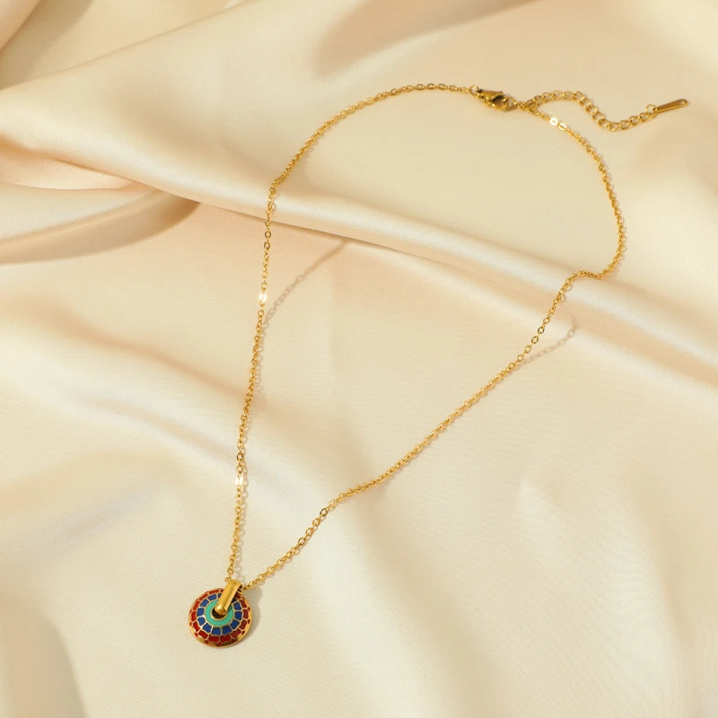 1007 Stainless Steel Vintage Flower Necklace & Earrings Set