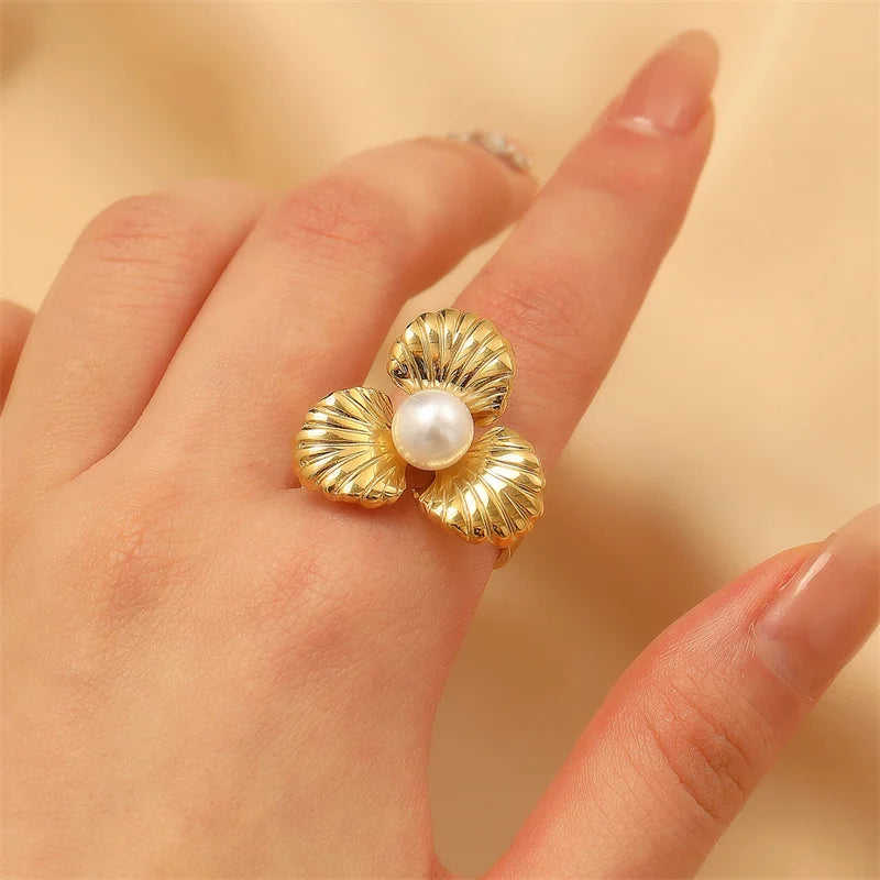 1007 Gold Dragonfly Ring