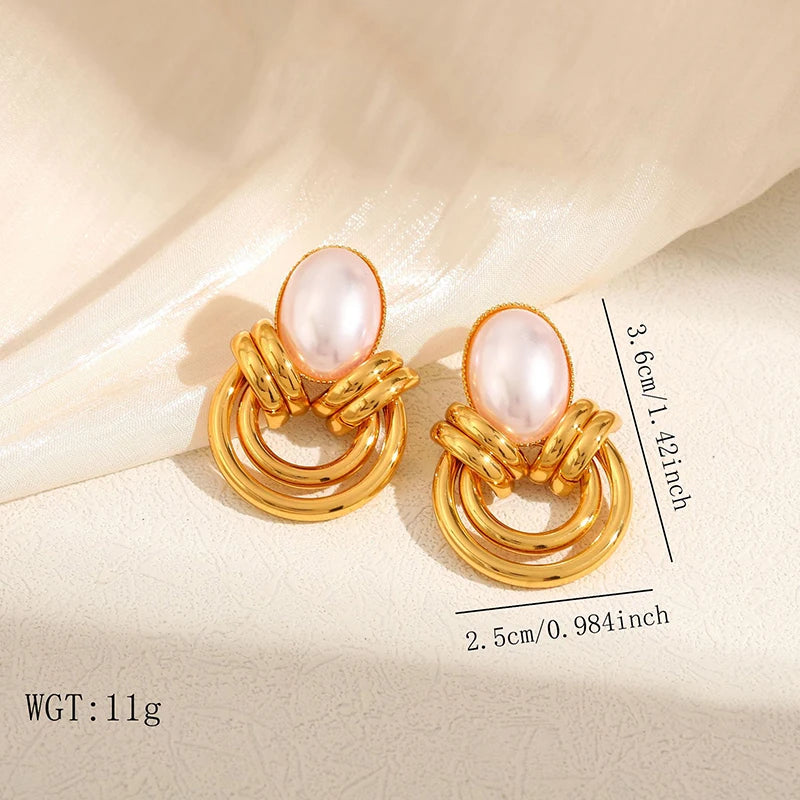 1007 C-Shaped Zircon Stud Earrings