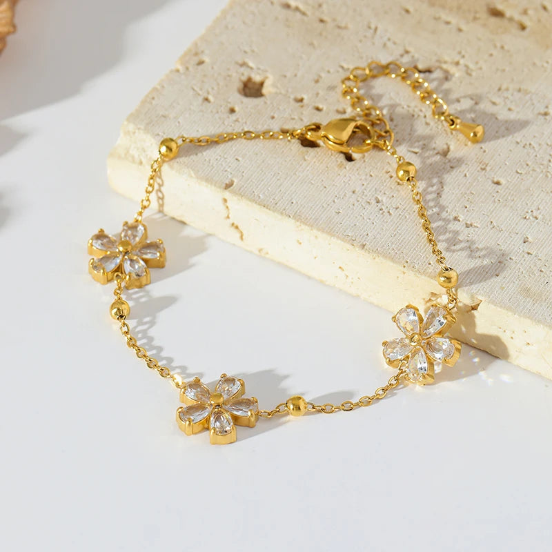 1007 Stainless Steel White Zircon Flower Necklace, Bracelet & Earrings Set