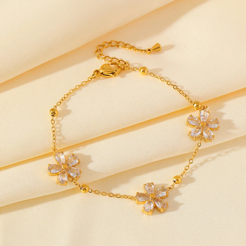 1007 Stainless Steel White Zircon Flower Necklace, Bracelet & Earrings Set
