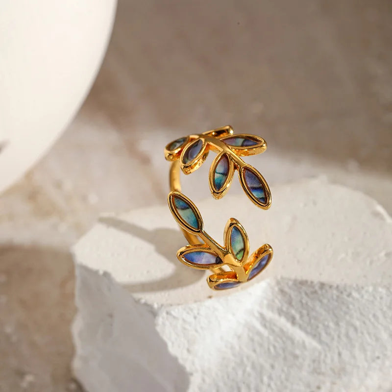 1007 Enamel Leaf Open Ring