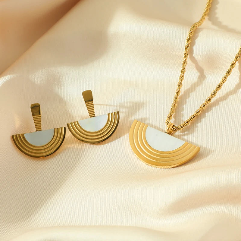 1007 Stainless Steel Geometric Semicircle Necklace & Earrings Set