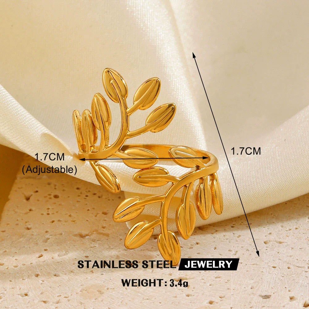 1007 Gold Leaf Heart Ring