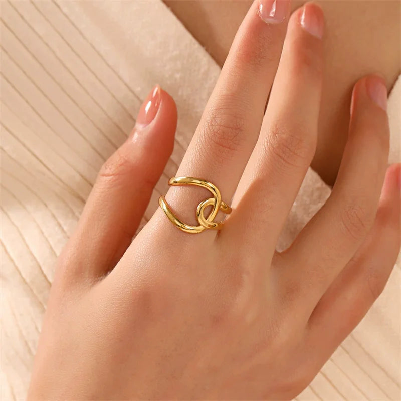 1007 Gold Leaf Heart Ring