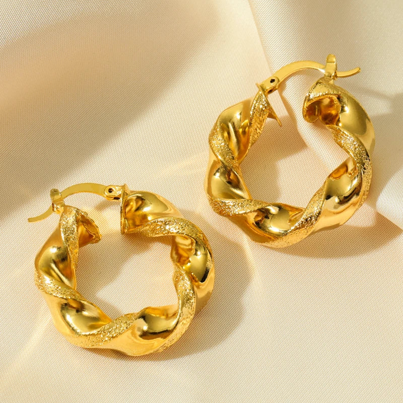 1007 Stainless Steel Gold Geometric Twist Earrings