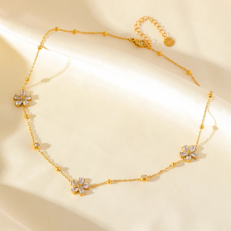 1007 Stainless Steel White Zircon Flower Necklace, Bracelet & Earrings Set