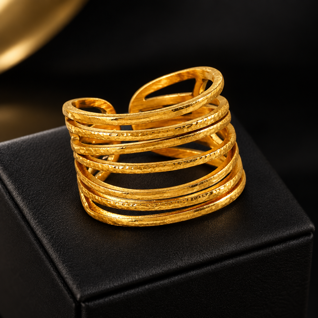 1007 Gold Leaf Heart Ring – R118