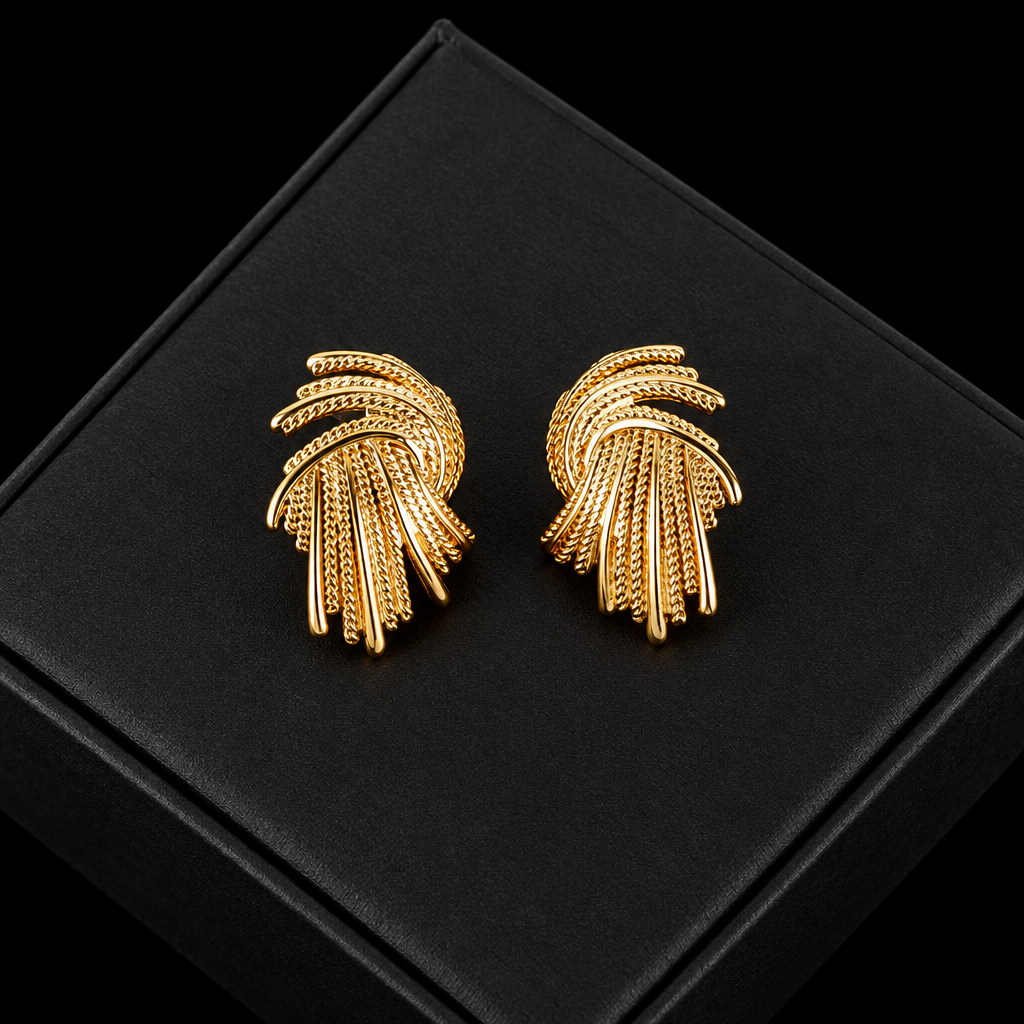 1007 Small Gold Round Stud Earrings