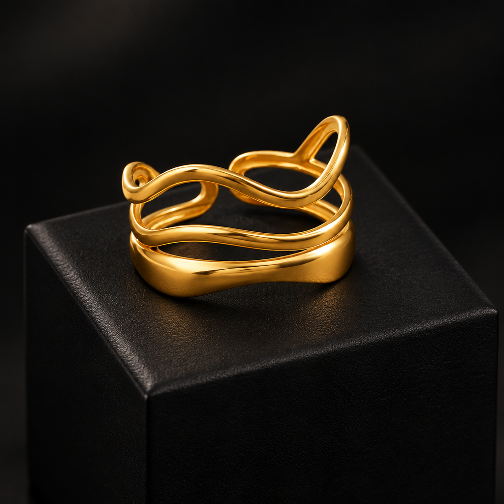 1007 Gold Leaf Heart Ring