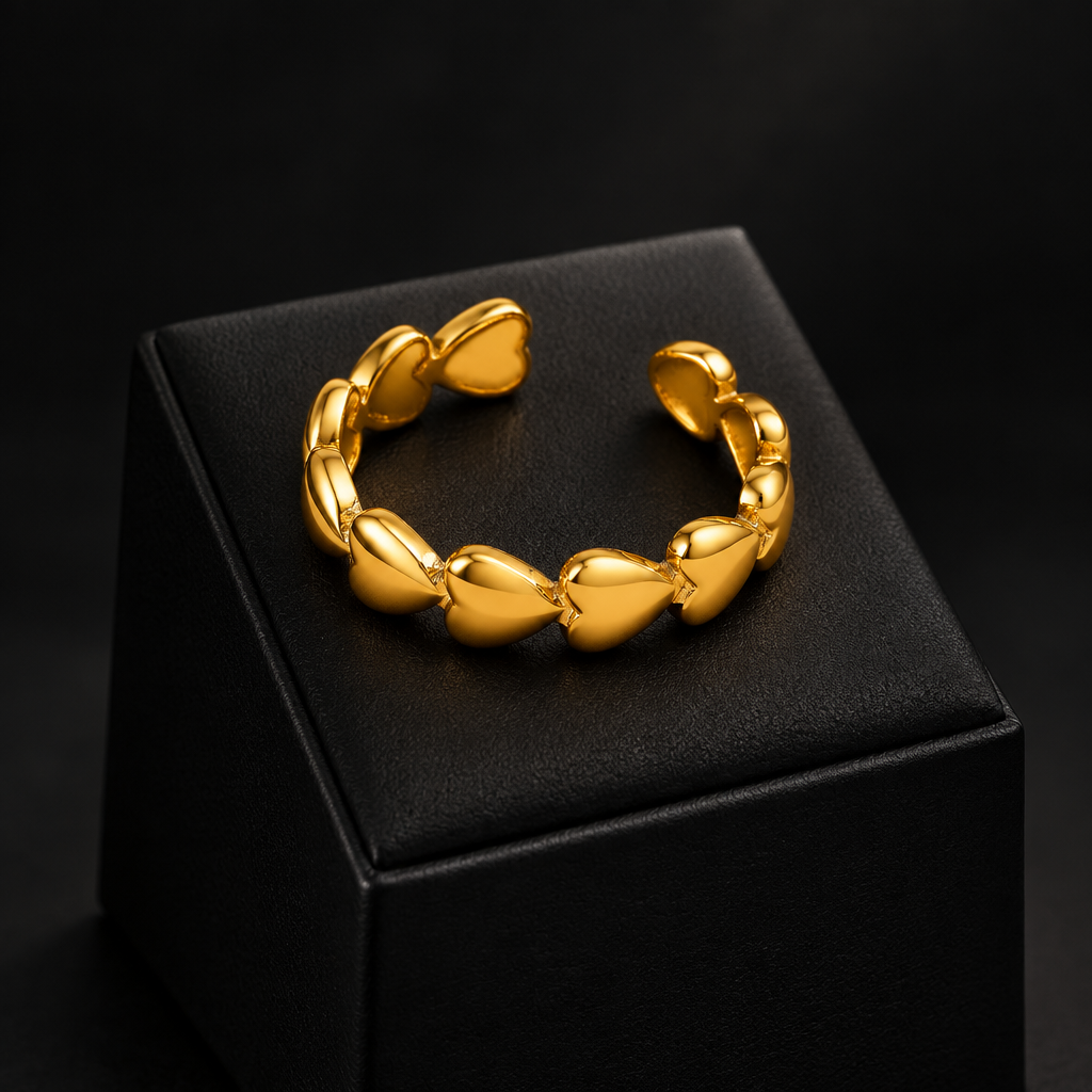 1007 Gold Leaf Heart Ring