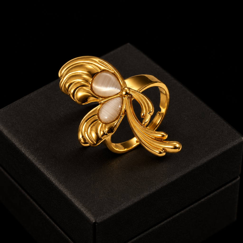 1007 Enamel Leaf Open Ring – R108