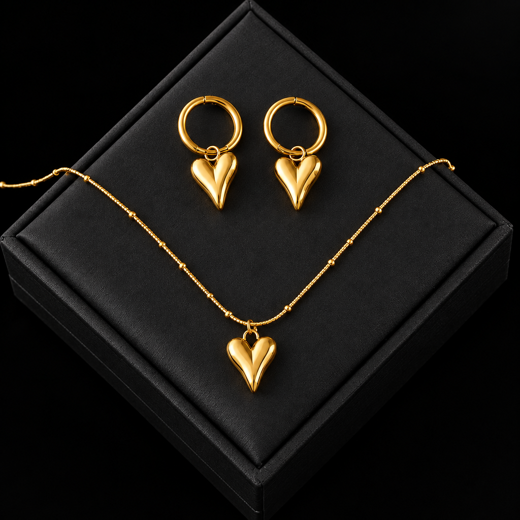 1007 Gold Heart Pendant Necklace & Earrings Set